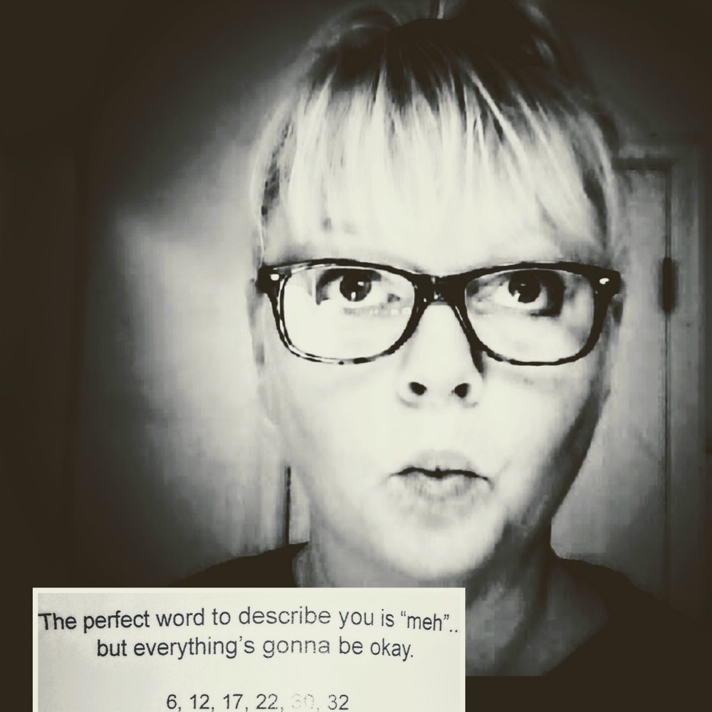 Meet your Posher, Lora